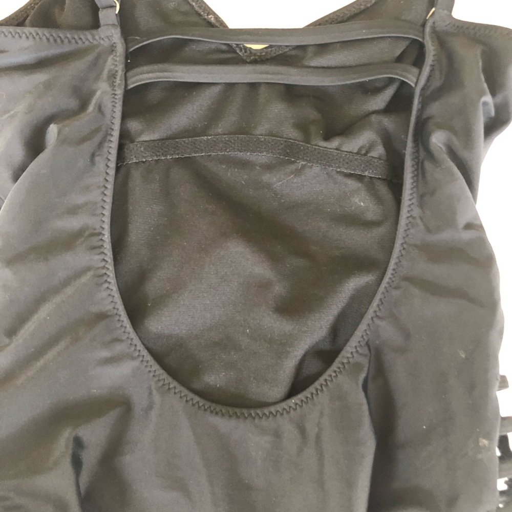 Mossimo Swimsuit - Picture 3 of 4